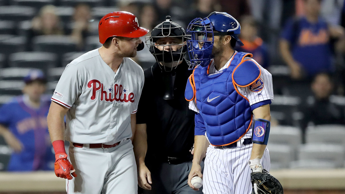 Rhys Hoskins home run trot reignites NY Mets and Phillies rivalry