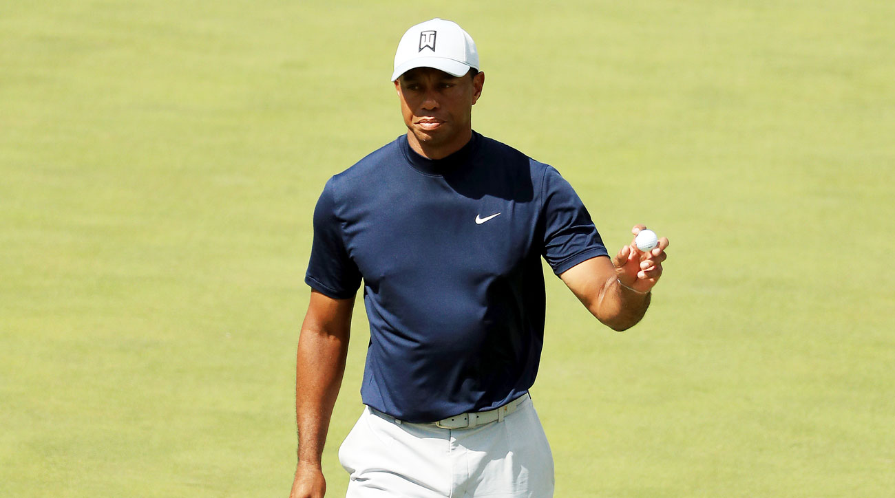 When does Tiger Woods play Friday at the Masters? Tee time, schedule