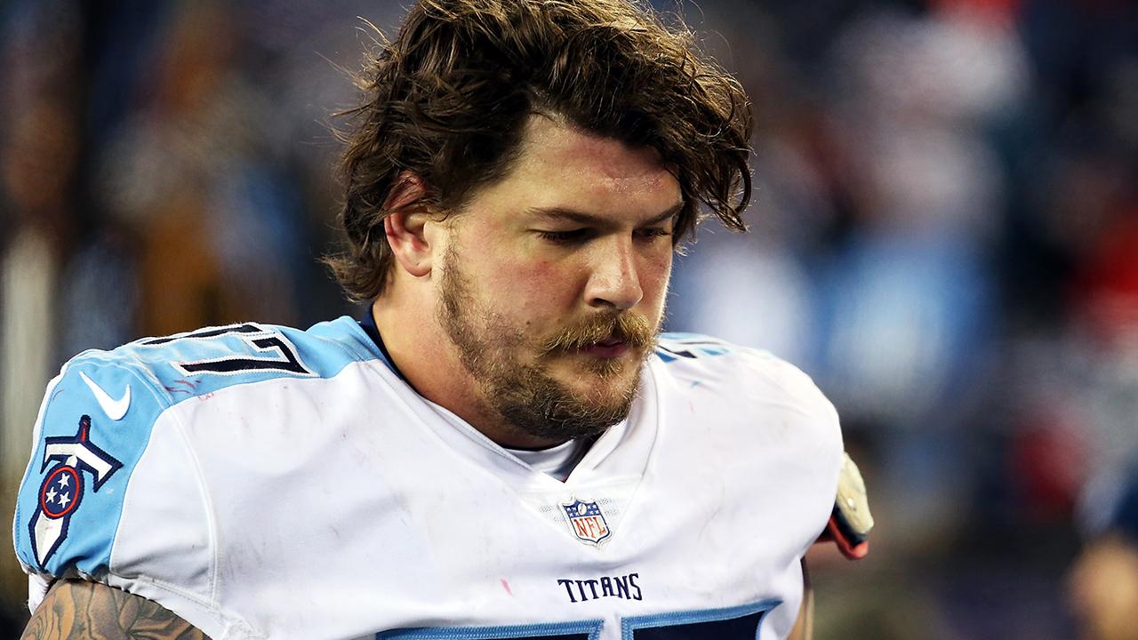 Taylor Lewan on X: Pete's really does something to you.. place is amazing.   / X