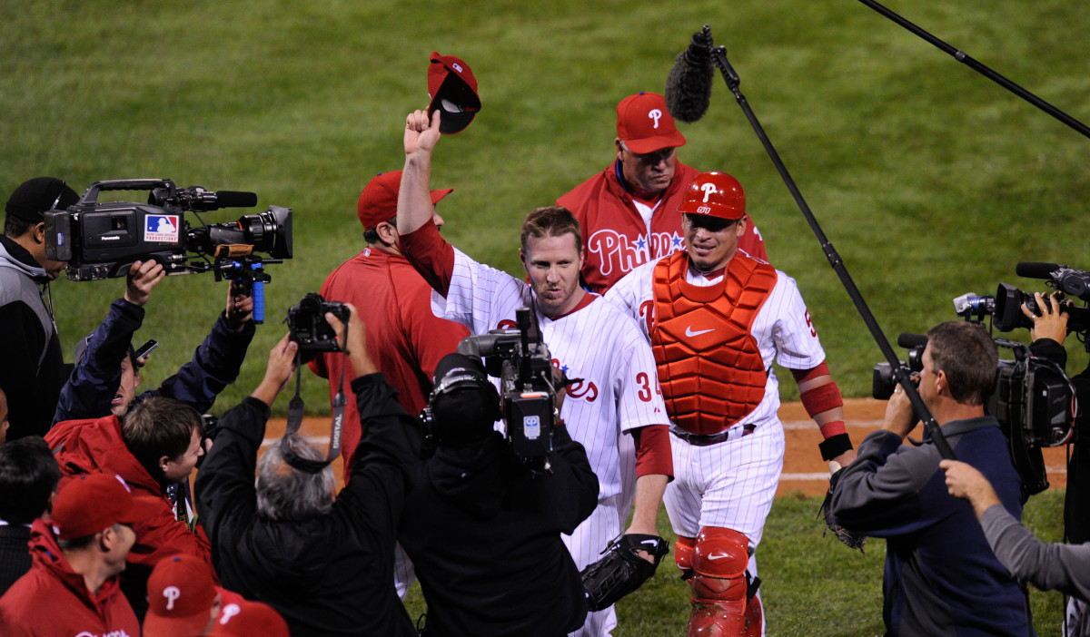 PICTURES: NLDS Game 1, Halladay's Historic No-Hitter – The Morning