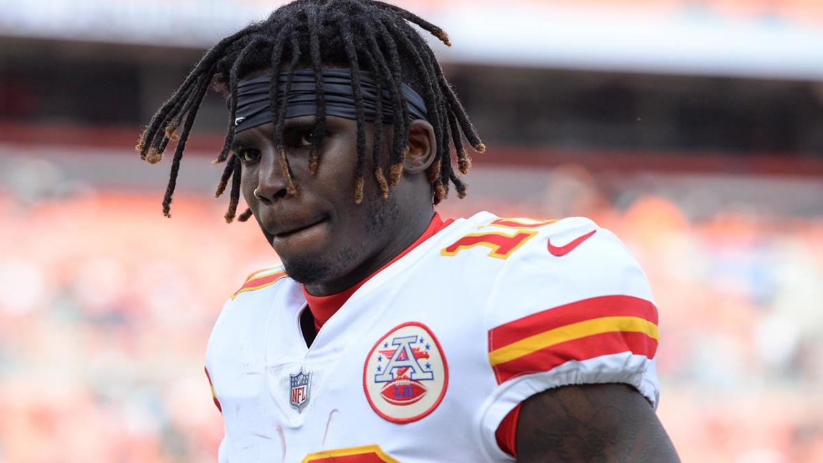 Chiefs' Tyreek Hill apologizes for disrespectful language - Sports ...