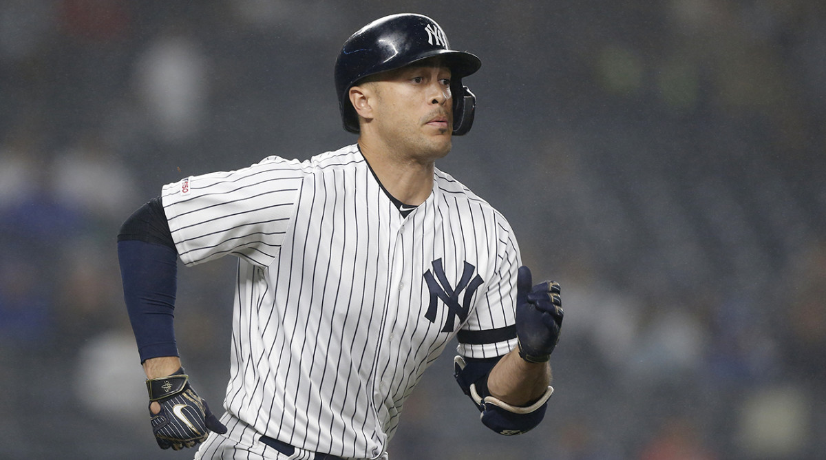 New York Yankees news: Giancarlo Stanton suffers new injury