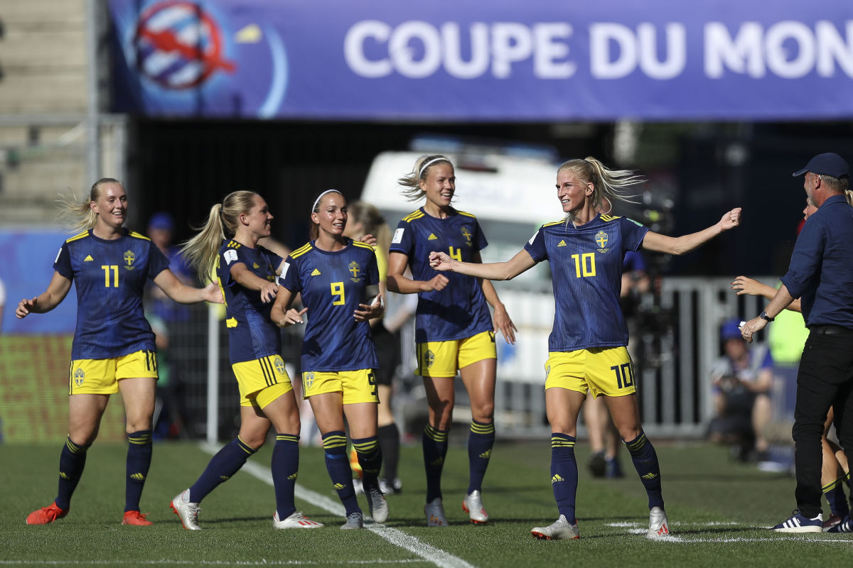 germany-v-sweden-quarter-final-2019-fifa-women-s-world-cup-france-5d1b3eb2e1c9b7ff20000001.jpg