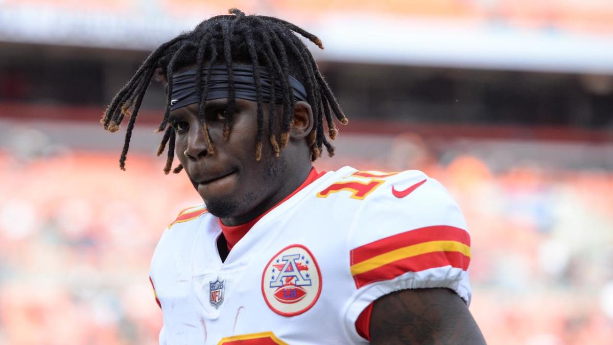 Tyreek Hill: Chiefs WR Speak to Media For First Time - Sports Illustrated