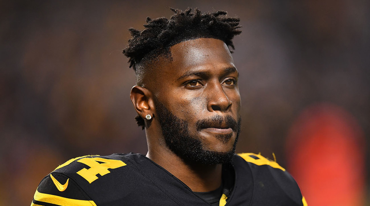 Antonio Brown requests trade from Steelers after tweeting 