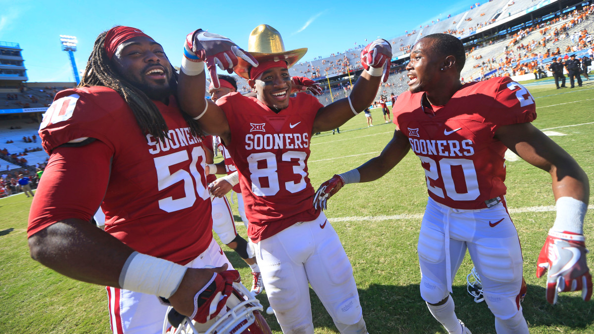 Big 12 allows 'Horns Down' against Texas in nontaunting situations