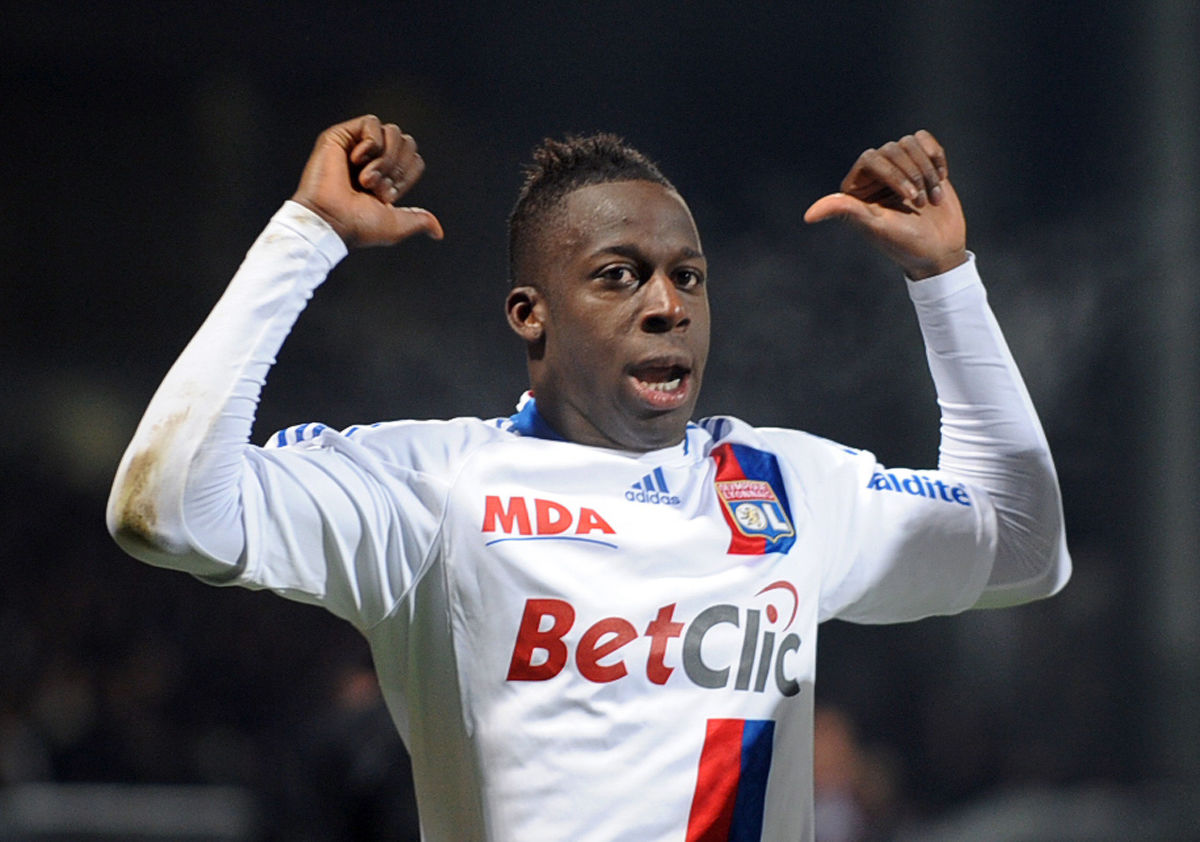 lyon-s-french-defender-aly-cissokho-cele-5c3f43effbf384c68f00000d.jpg