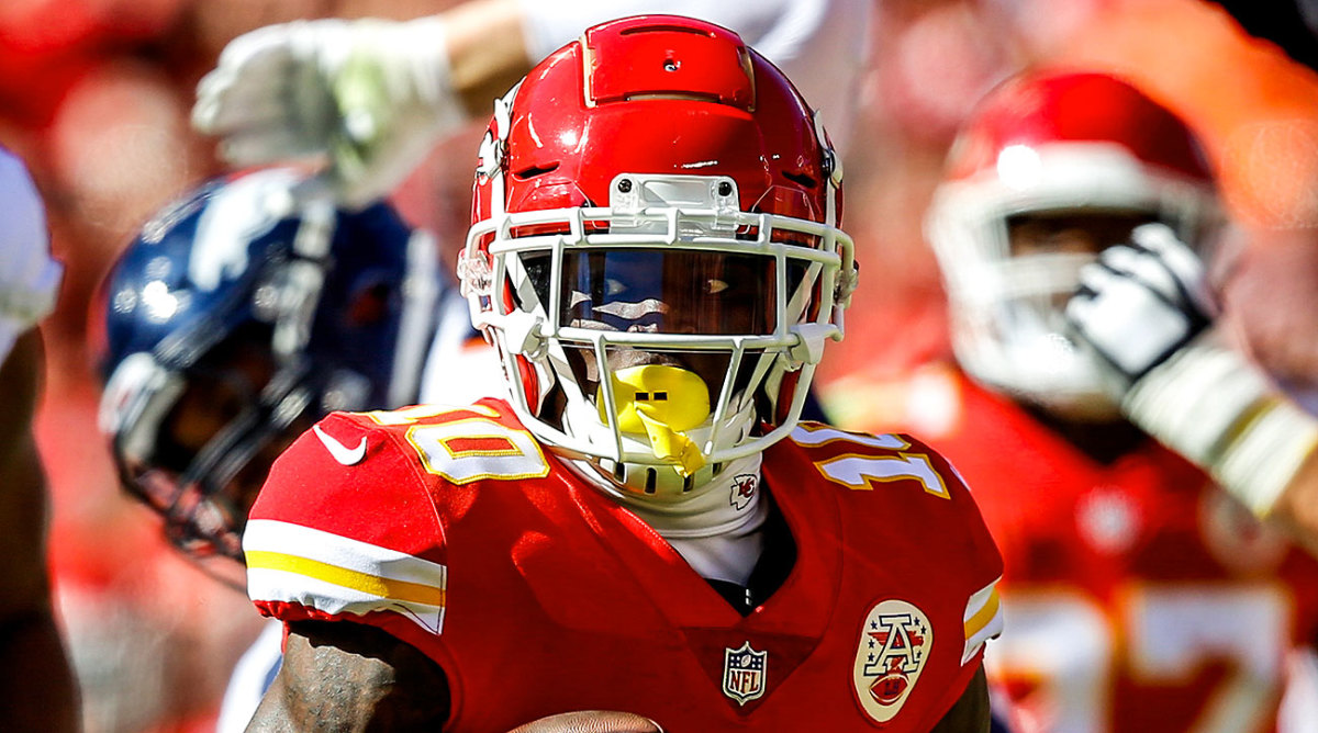 Analyzing Roger Goodell's decision to not suspend Tyreek Hill