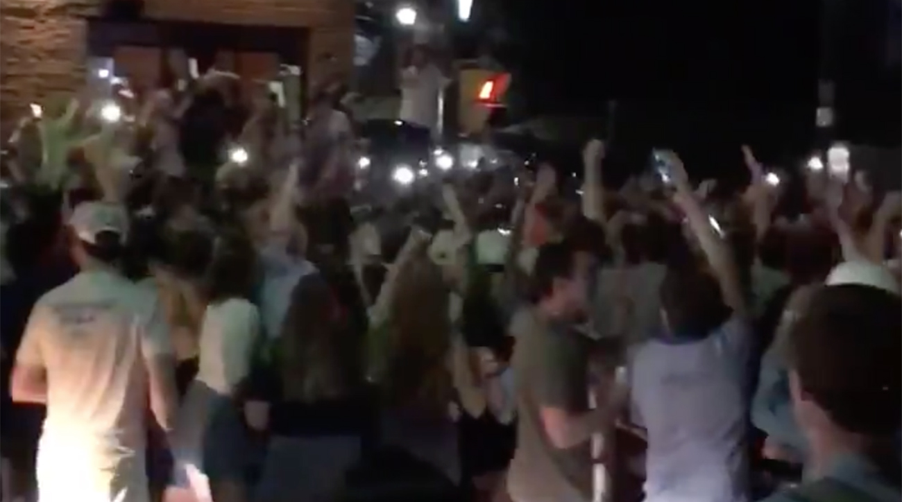 Virginia Fans Celebrate Win Over Purdue, Return To Final Four (video ...