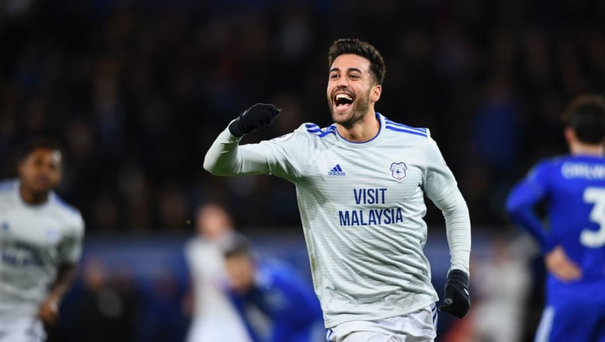 Cardiff vs Huddersfield: Terriers stay stranded at bottom of