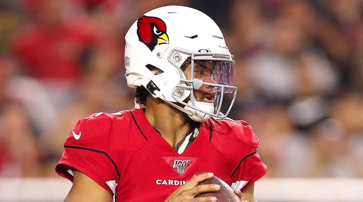 NFL allowing players to wear lightly tinted Oakley helmet visors