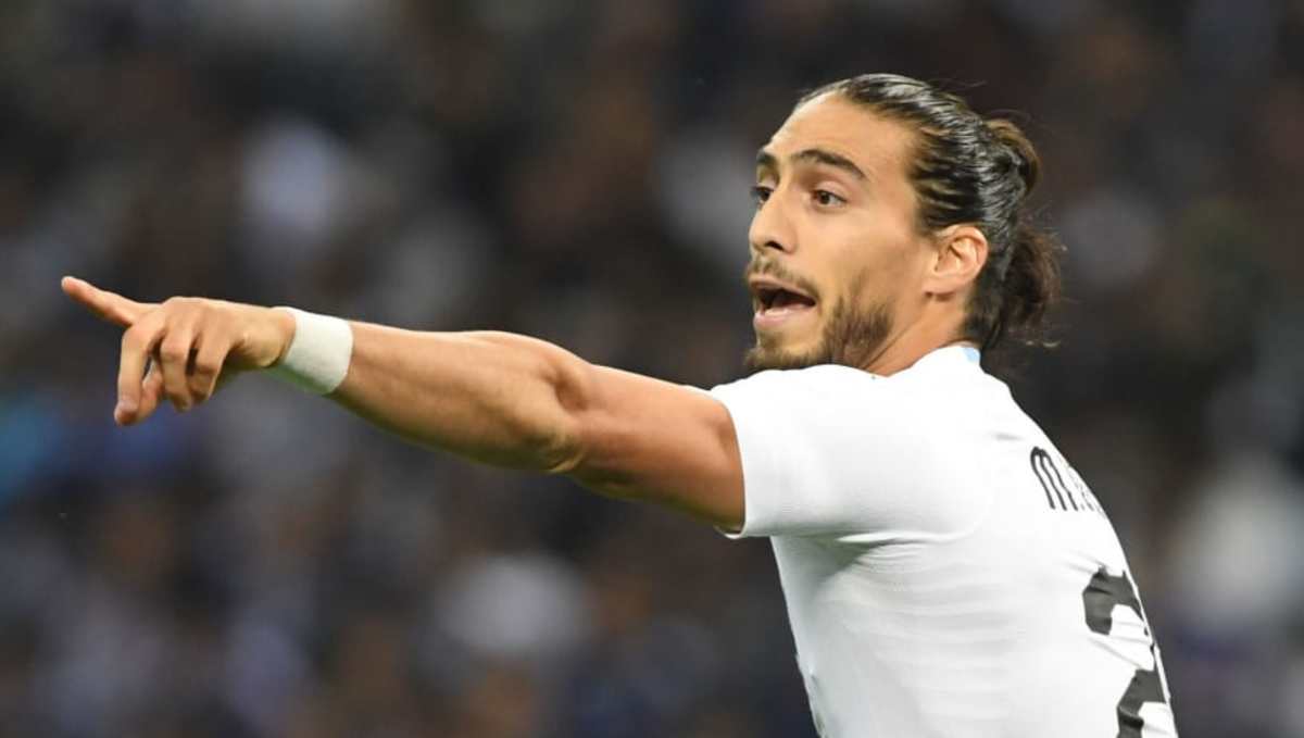 Juventus Reportedly Seal Loan Deal to Bring Lazio Defender Martin Caceres  Back to the Club - Sports Illustrated