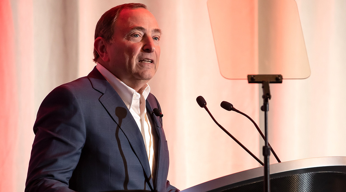 Bettman: Banning hits to head would mean end of all hits in NHL