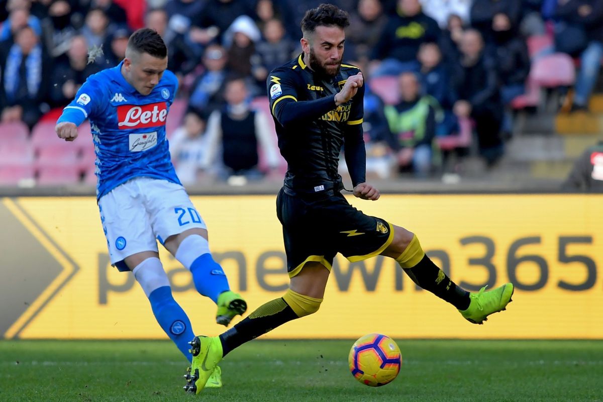 fbl-ita-seriea-napoli-frosinone-5cc31e380bde22d277000001.jpg