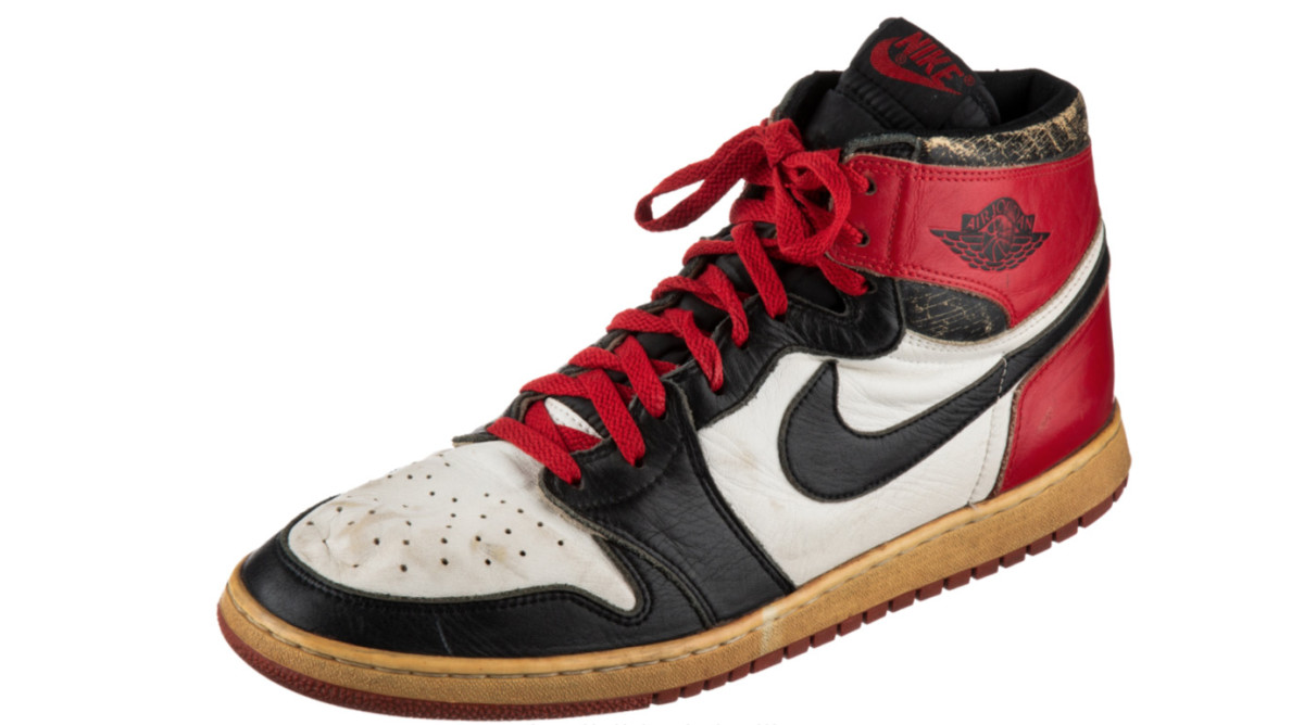Michael Jordan's game-worn shoe heads to auction after rescue from mall