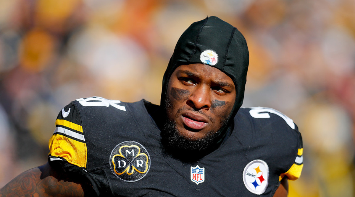 Is Bryce Harper recruiting Le'Veon Bell for the Philadelphia Eagles?