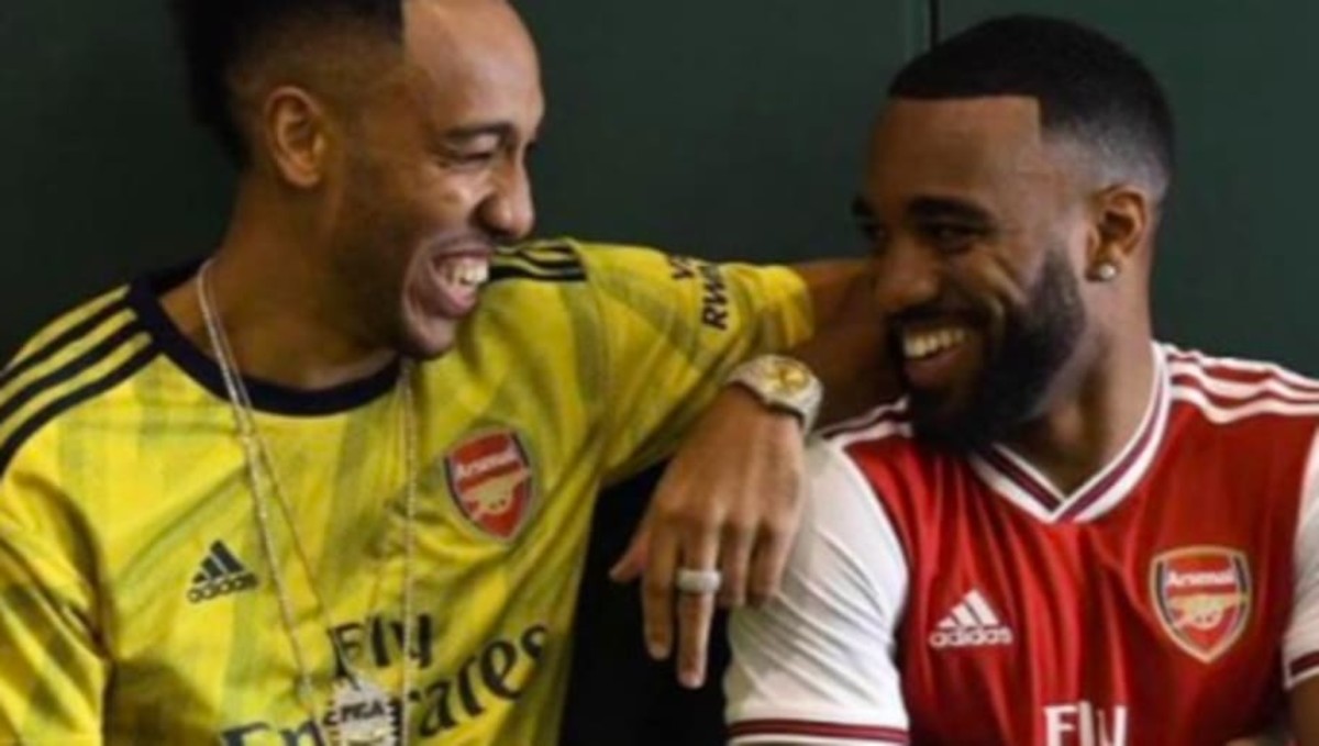 New Adidas Arsenal retro jersey leaked - Football