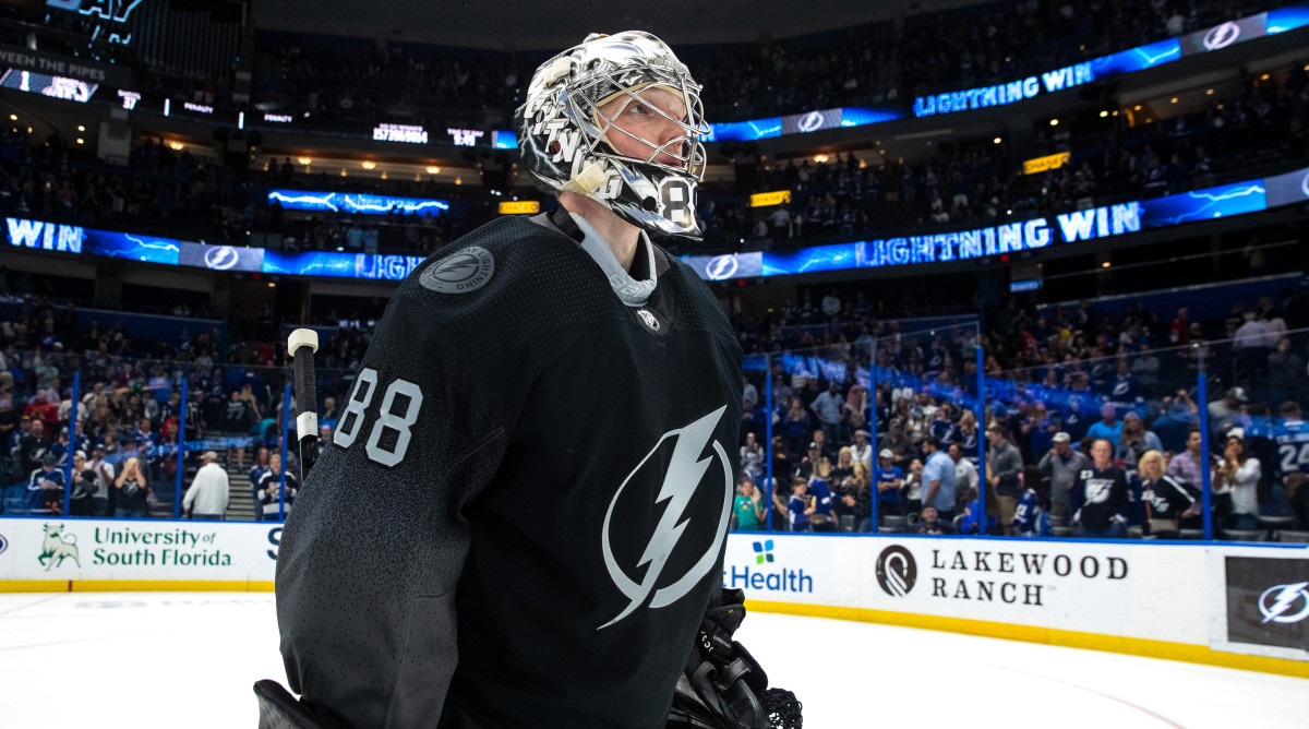 Lightning win 50th of season, tie for fastest in NHL history