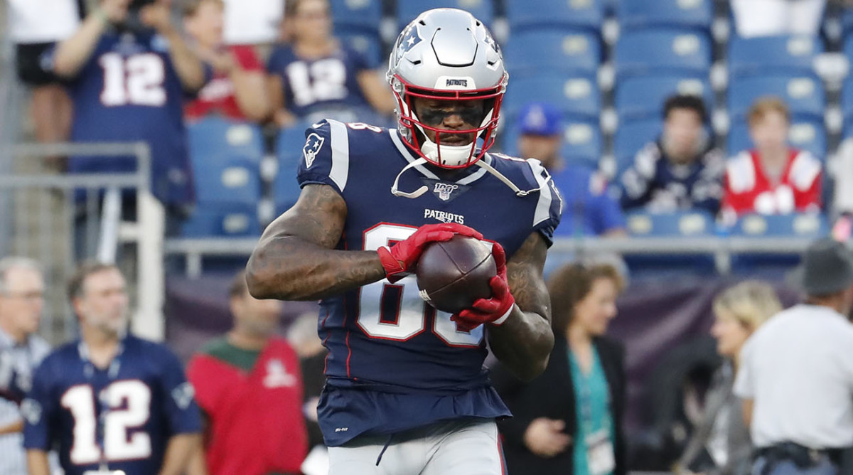 Patriots re-sign Demaryius Thomas, place N'Keal Harry on IR