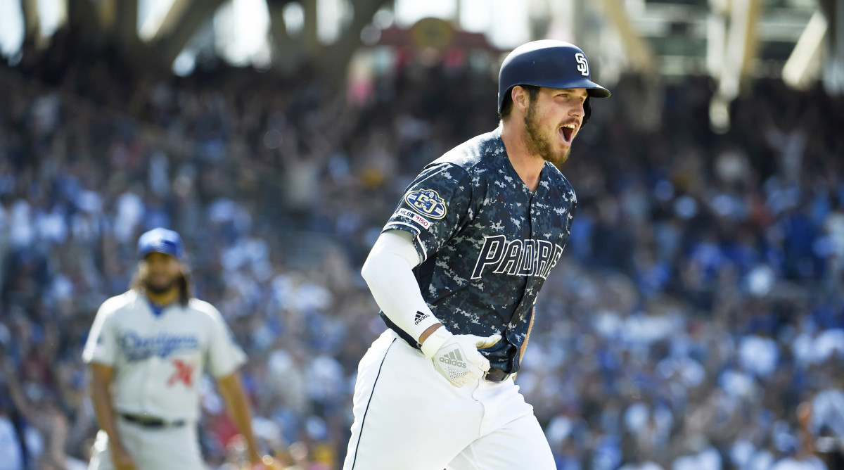 Renfroe's walk-off grand slam 