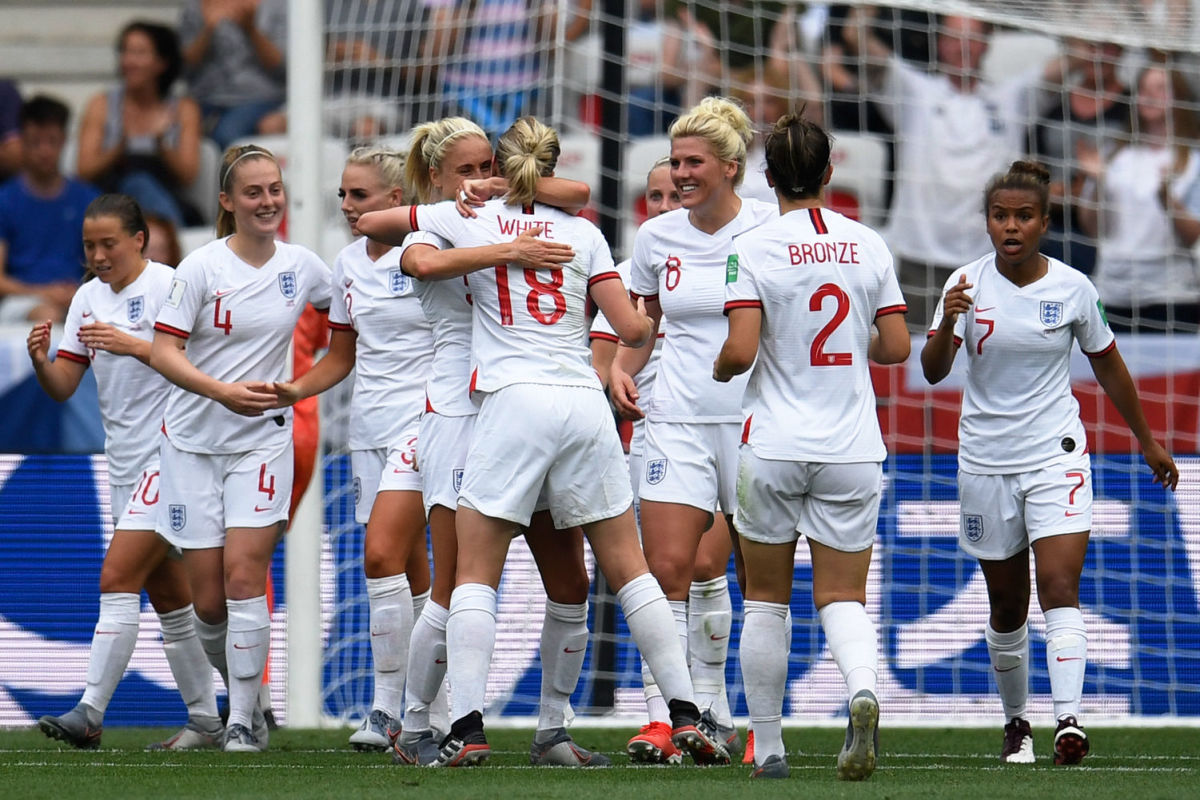 fbl-wc-2019-women-match7-eng-sco-5cfd7750b71776a02f000001.jpg