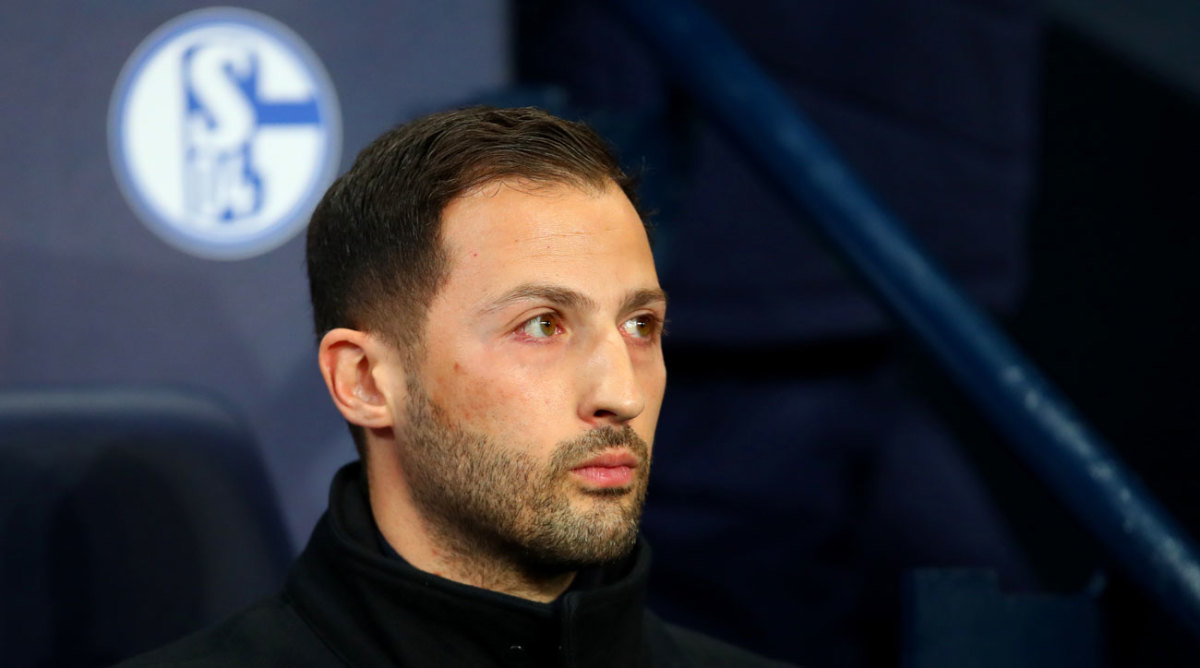 Domenico Tedesco: Schalke fires coach; Huub Stevens takes over - Sports ...