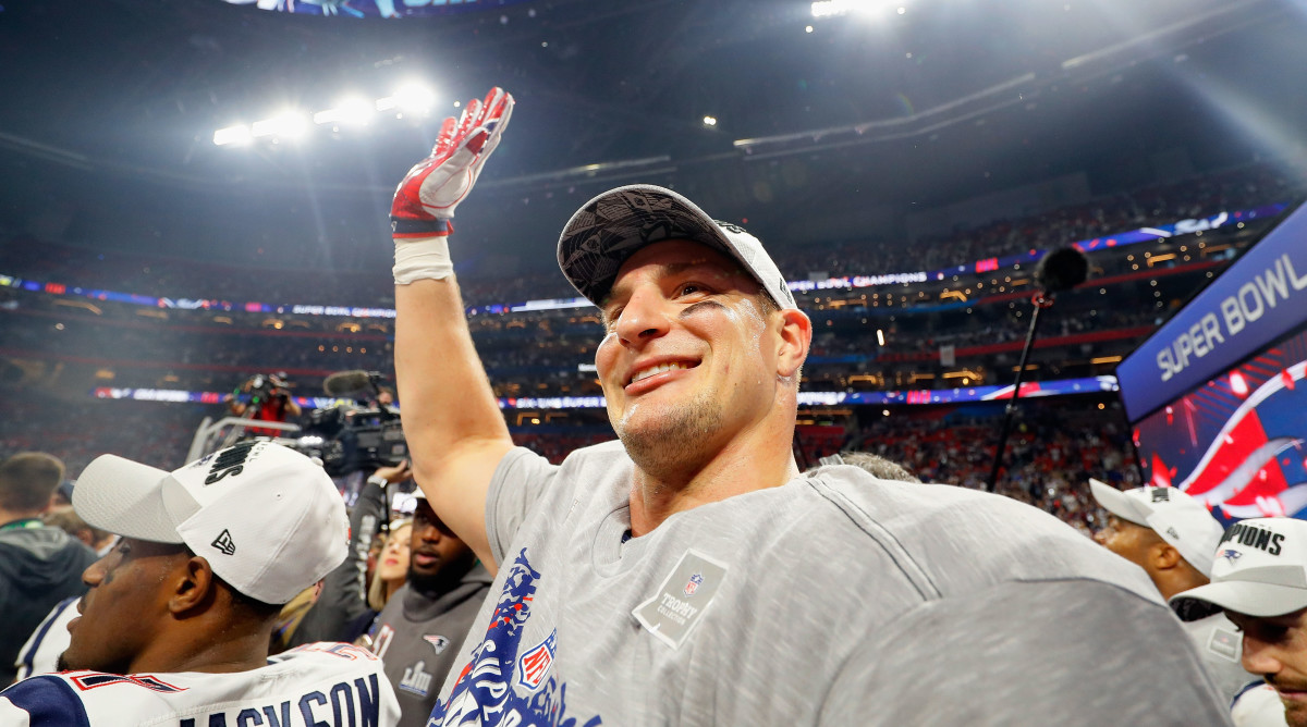 Rob Gronkowski Return Rumors: Ex-Patriots TE Staying Retired - Sports ...