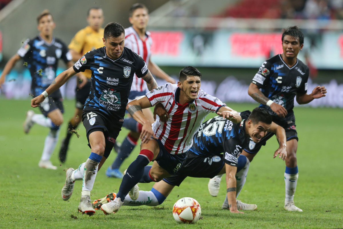 chivas-v-pachuca-torneo-apertura-2018-liga-mx-5bd8cecefb6ce74d74000001.jpg