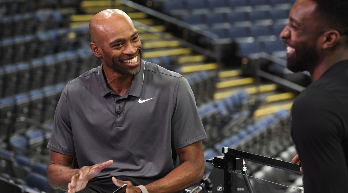 As Vince Carter enters the four-decade club, his disciples reflect on his  remarkable longevity - The Athletic