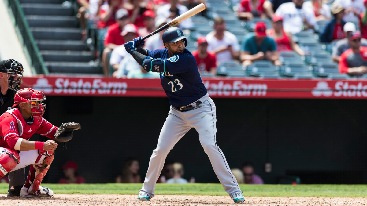 Minnesota Twins on X: OFFICIAL: #MNTwins sign Nelson Cruz to a 1-year  contract with a club option for 2020.  / X