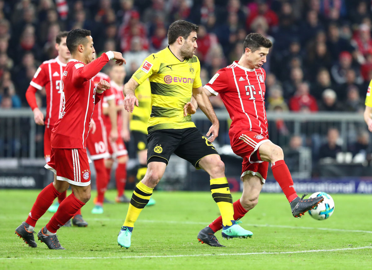 fc-bayern-muenchen-v-borussia-dortmund-bundesliga-5b5d876af7b09df59c00000d.jpg