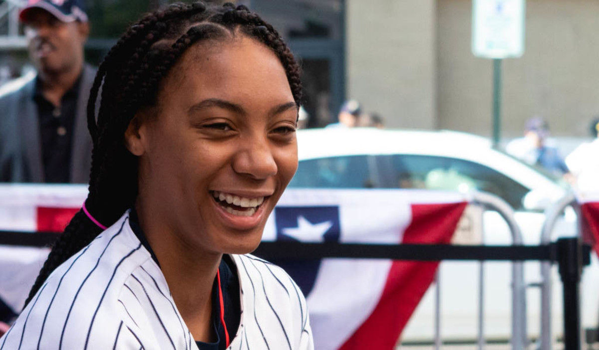 Mo'ne Davis to attend Hampton University, play softball - Sports ...