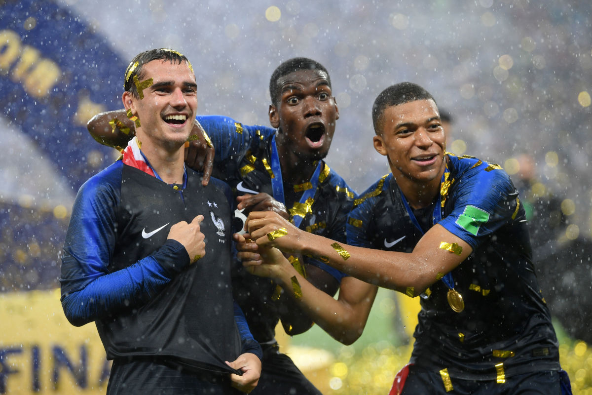 france-v-croatia-2018-fifa-world-cup-russia-final-5bf2ae028a2cc87f1b000001.jpg