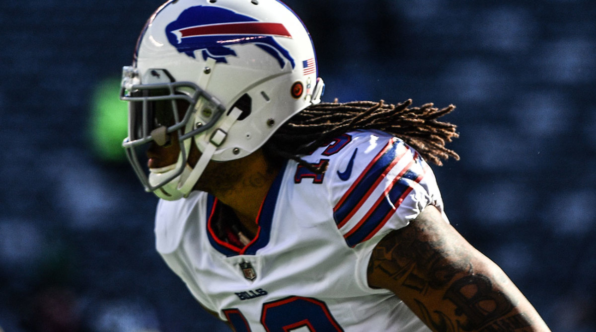 Buffalo Bills cut wide receivers Kelvin Benjamin and Andre Holmes