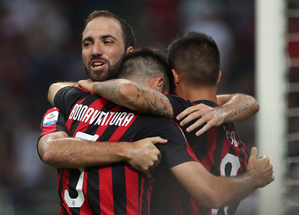 ac-milan-v-atalanta-bc-serie-a-5baa4cdeeff55c9b12000002.jpg