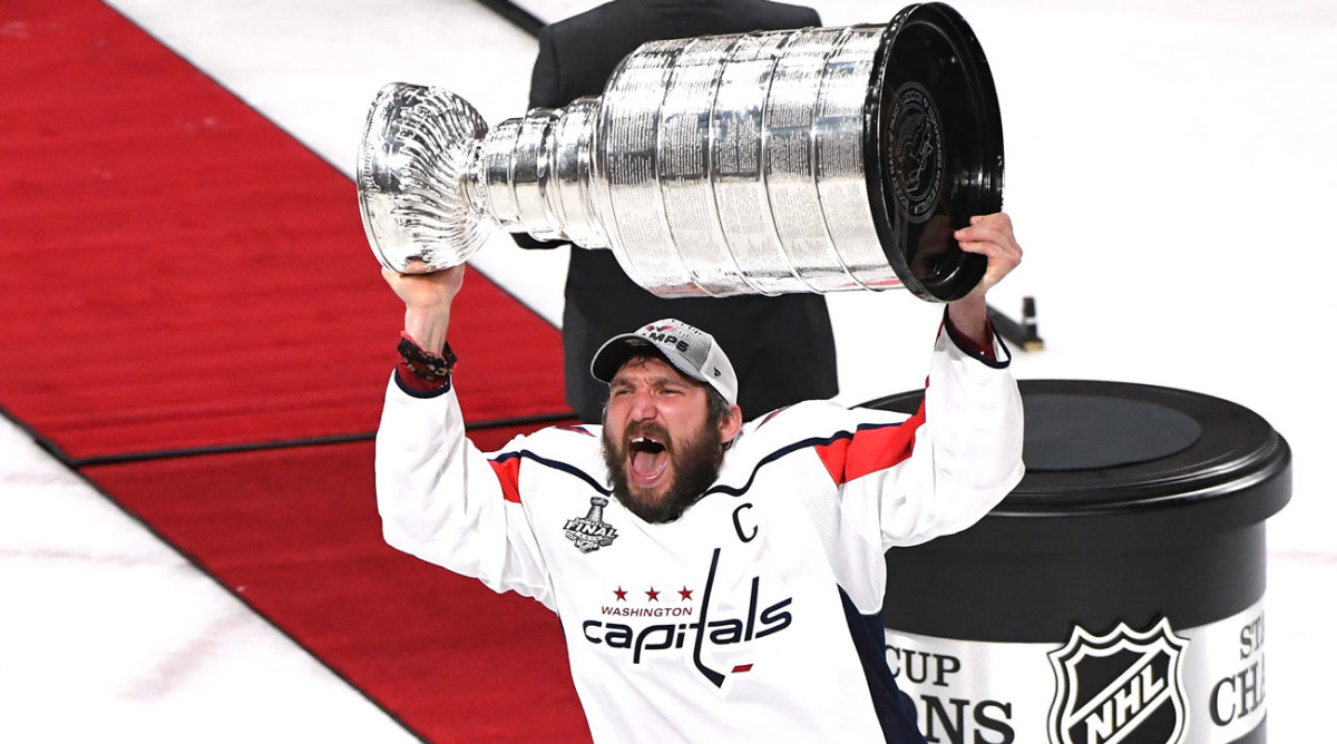 Ovechkin, Capitals hoist the Stanley Cup, NHL