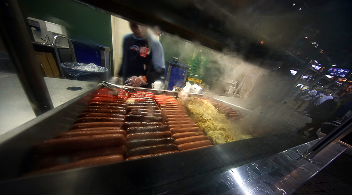 ESPN report: NRG Stadium ranks third-best for food safety among pro sports  venues