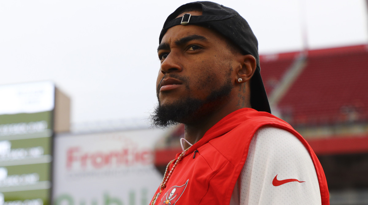 Buccaneers WR DeSean Jackson exited with concussion vs. Saints - Sports ...