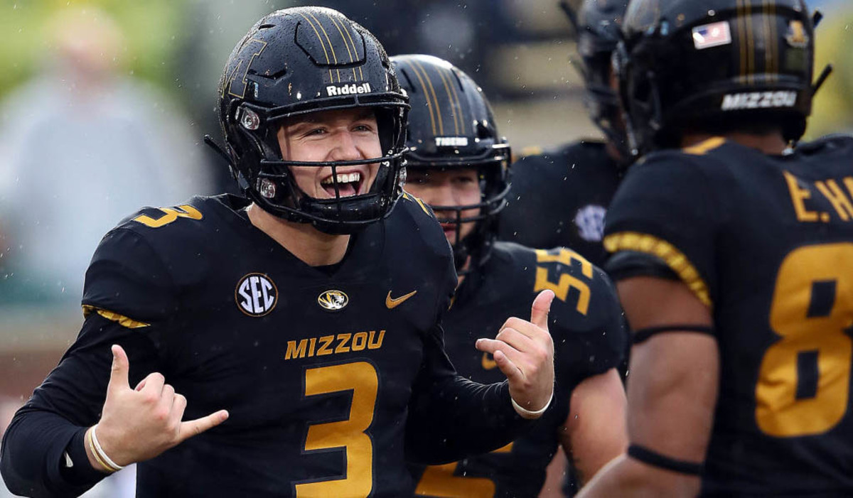 Missouri vs Oklahoma State live stream: Watch Autozone Liberty Bowl ...