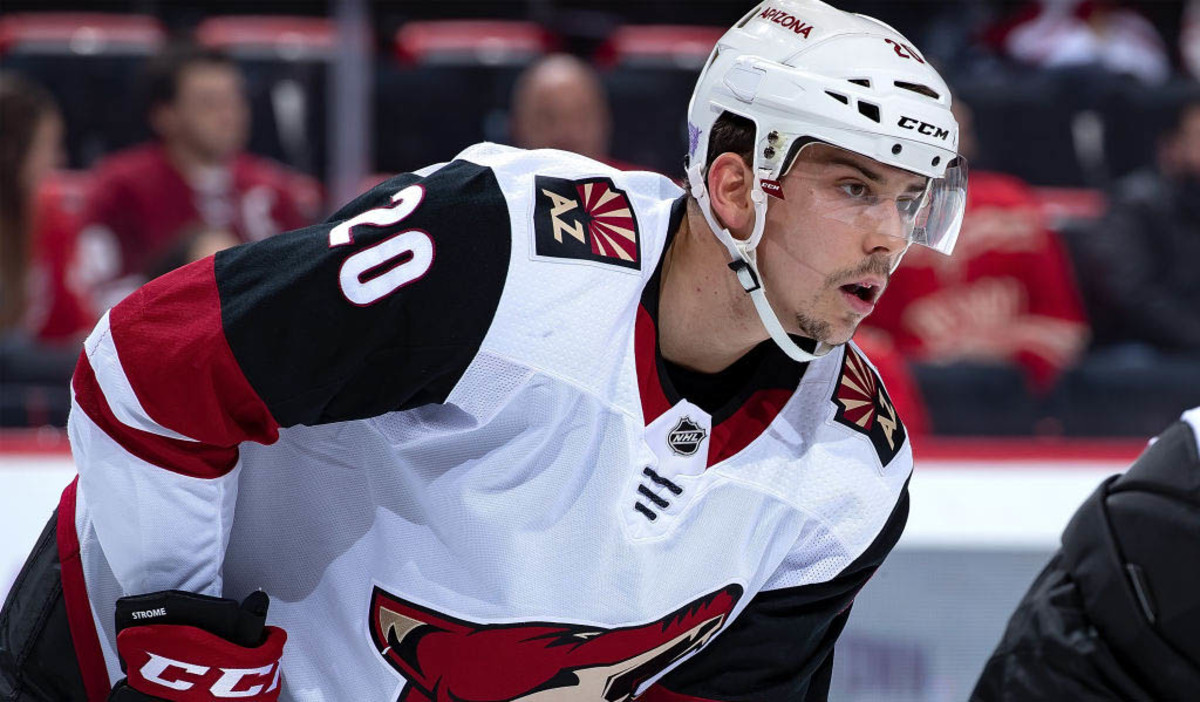 Blackhawks trade Schmaltz to Coyotes, acquire Strome, Perlini - Sports ...