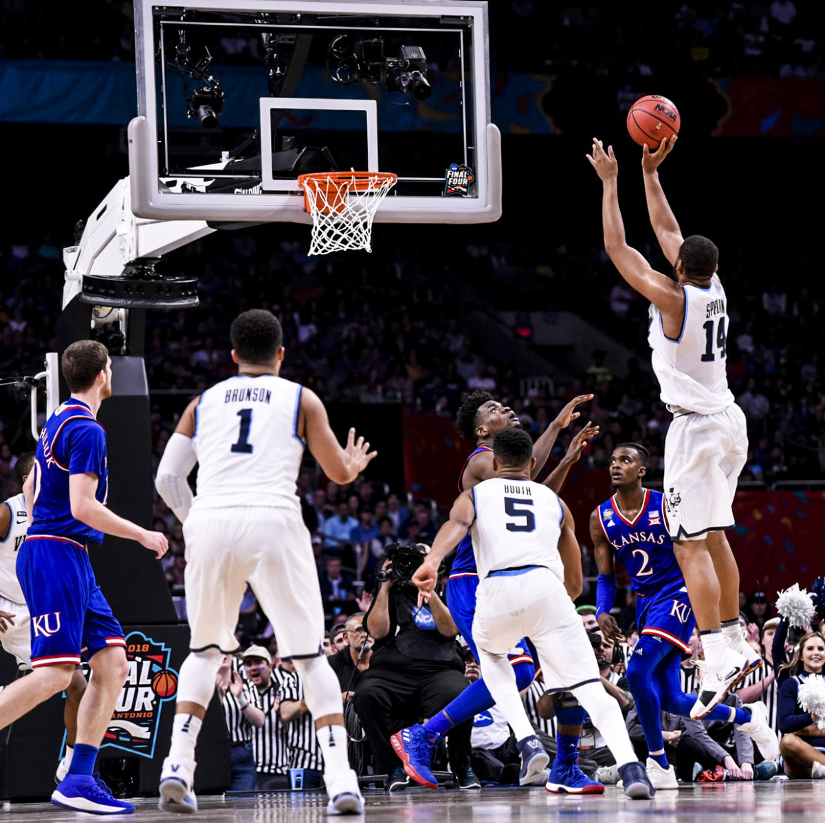 Best Photos from Villanova vs. Kansas Final Four - Sports Illustrated