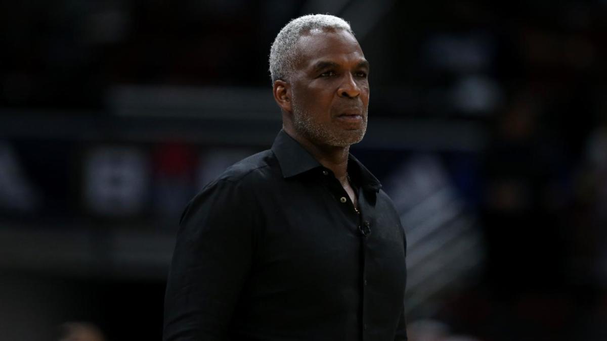 Charles Oakley Arrested At Las Vegas Casino For Cheating