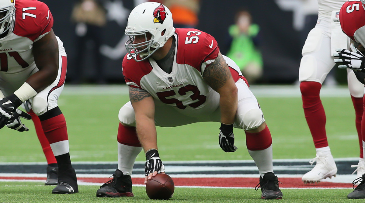 Arizona Cardinals: Center A.Q. Shipley tears ACL, out for season - Sports Illustrated