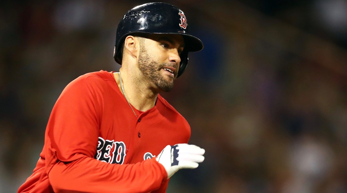 Red Sox's Mookie Betts promised a fan he would homer for him. He