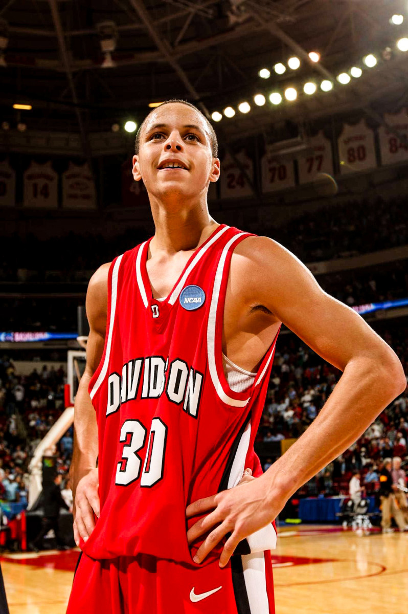 NBA star Steph Curry is set to graduate from Davidson College