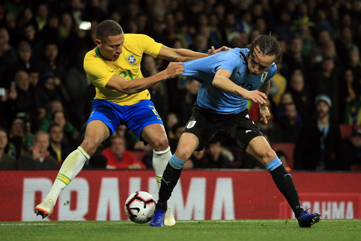 brazil-v-uruguay-international-friendly-5beffa7f9fccbaf23e000001.jpg