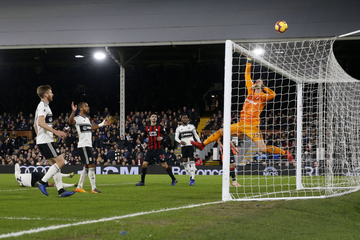 fulham-fc-v-huddersfield-town-premier-league-5c281a7845968369e5000001.jpg