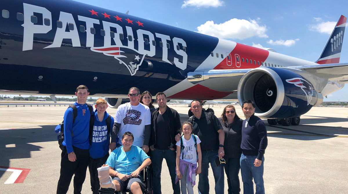 Kraft, Patriots Lend Plane For March For Our Lives - Sports Illustrated