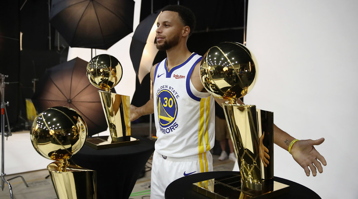 steph_curry_warriors_media_day.jpg