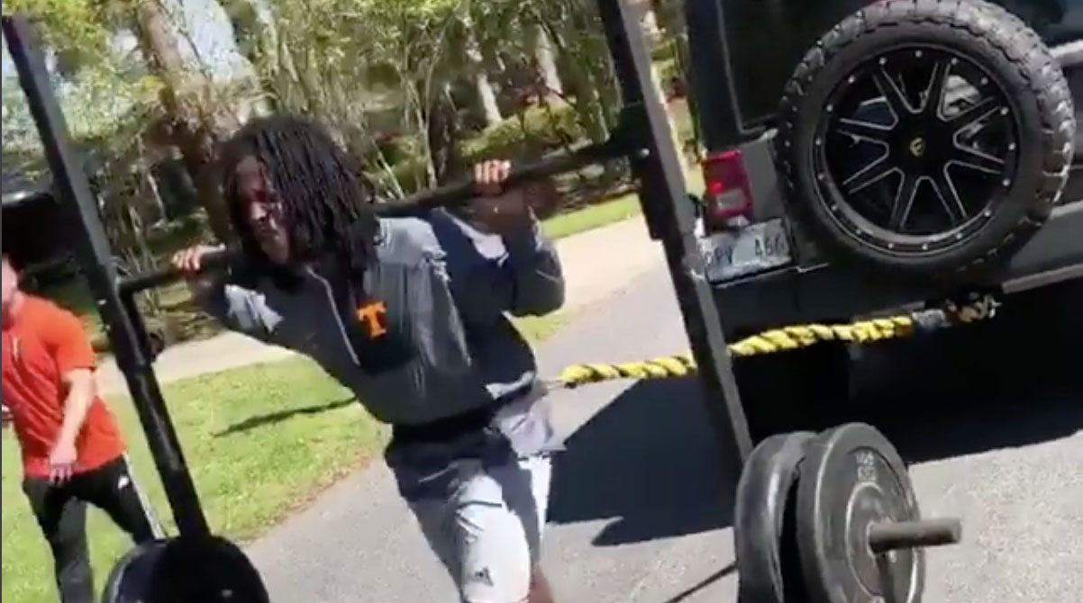 Alvin Kamara's Trainer Shares His Challenging Offseason Workouts